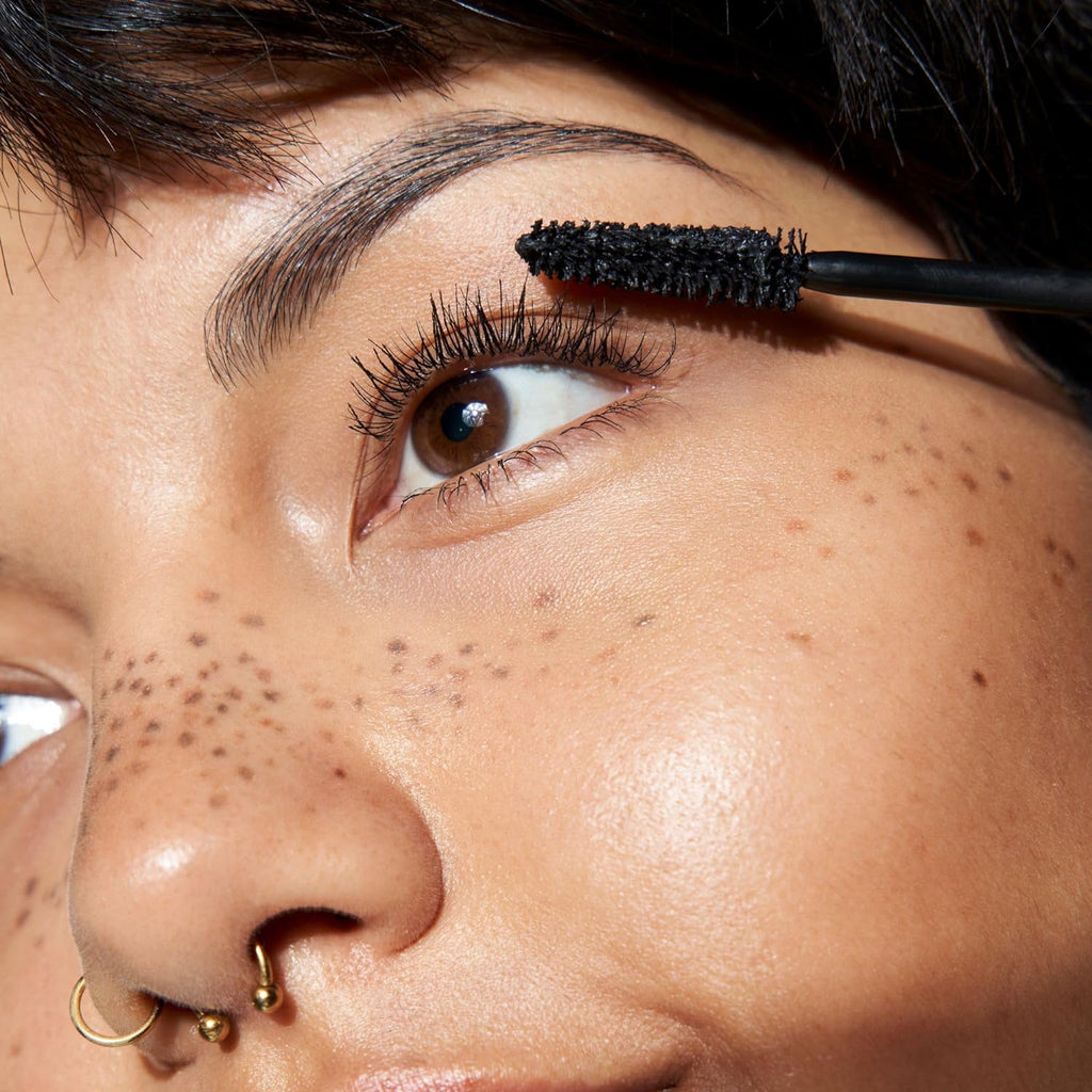 Essence Lash Princess False Lash Effect Mascara - Volumizing & Lengthening for Bold Eyes